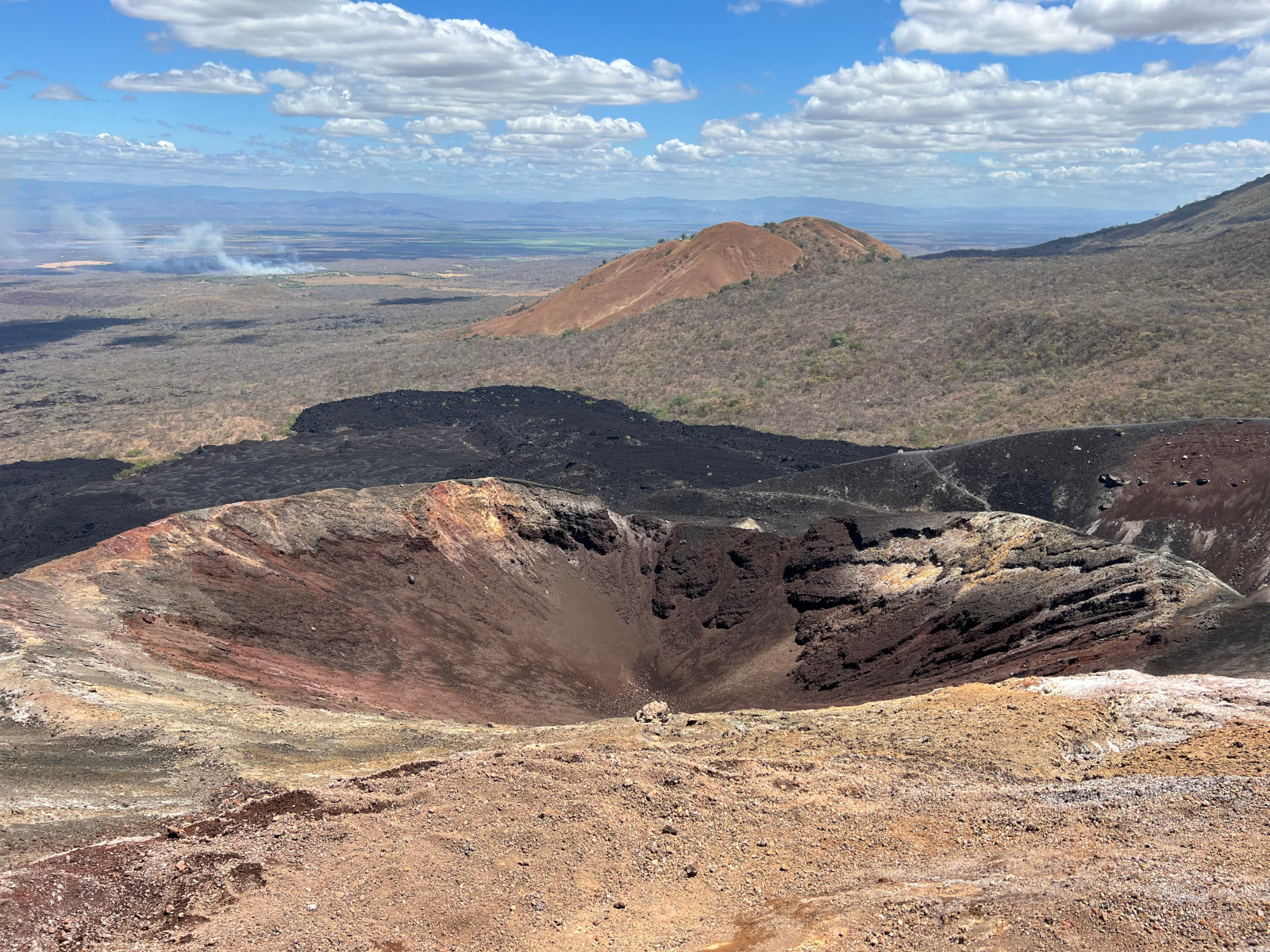 cerro negro leon nicaragua top 16x12