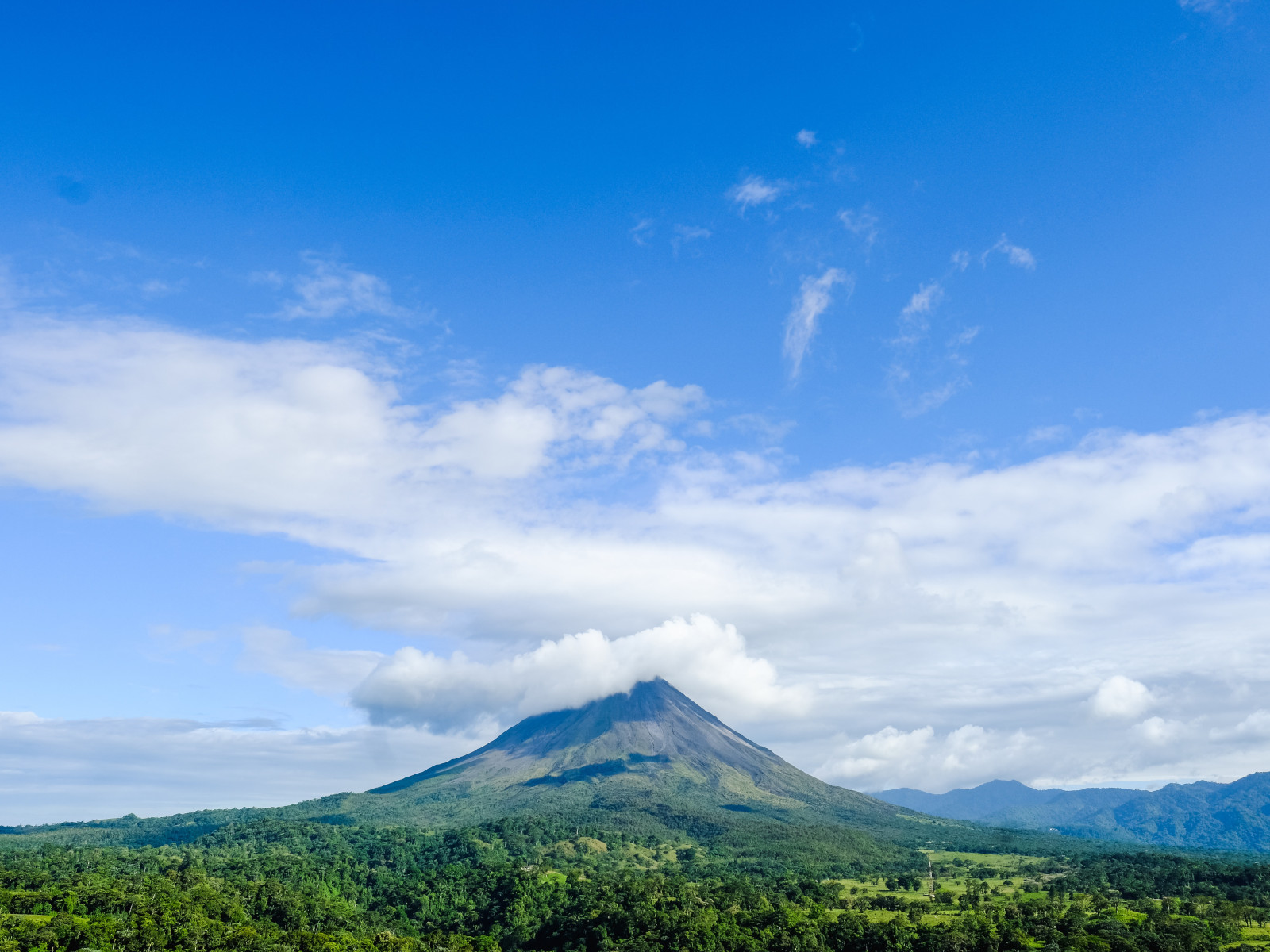 vulcano arenal la fortuna costa rica 16x12